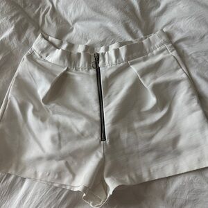 Topshop High Waist White Women's Shorts size 8 with pockets